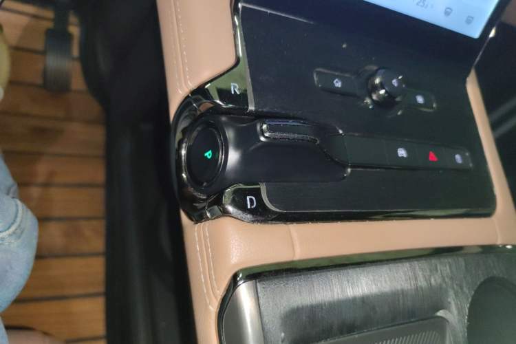 Used Nio ES6 2019 430 km Performance Version
