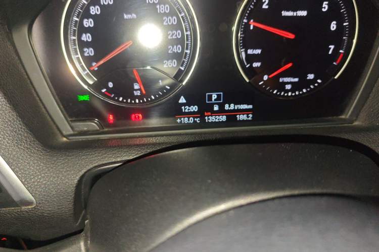 Used BMW 1 Series 2018 118i Sport Design Package Odometer Close Up