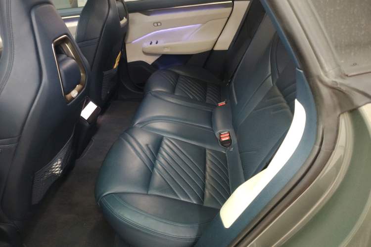 Used Zeekr 001 2024 WE Edition 95 kWh All-Wheel Drive Left Rear Seat