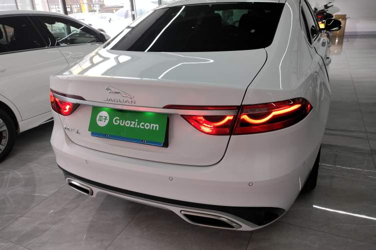 Used Jaguar XFL 2022 XFL 2.0T P250 Two-Wheel-Drive Elite Sport Edition
