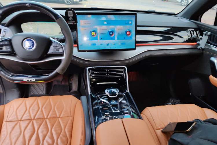 Used BYD Tang New Energy 2023 DM-i Champion Edition 112KM Prestige Model