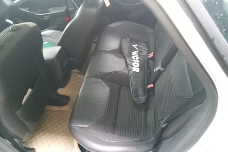 Used Ford Focus 2015 Hatchback 1.6L Automatic Fashion Edition
