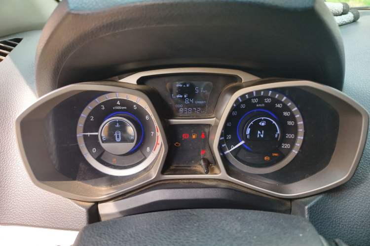 Used JAC Group Refine S3 2016 1.5L CVT Luxury Smart Version