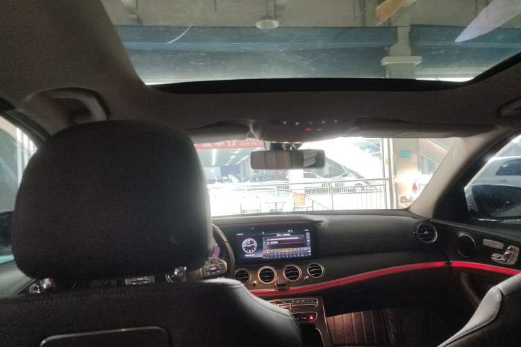 Used Mercedes-Benz E-Class 2020 E 300 L Sporty and Stylish Model
