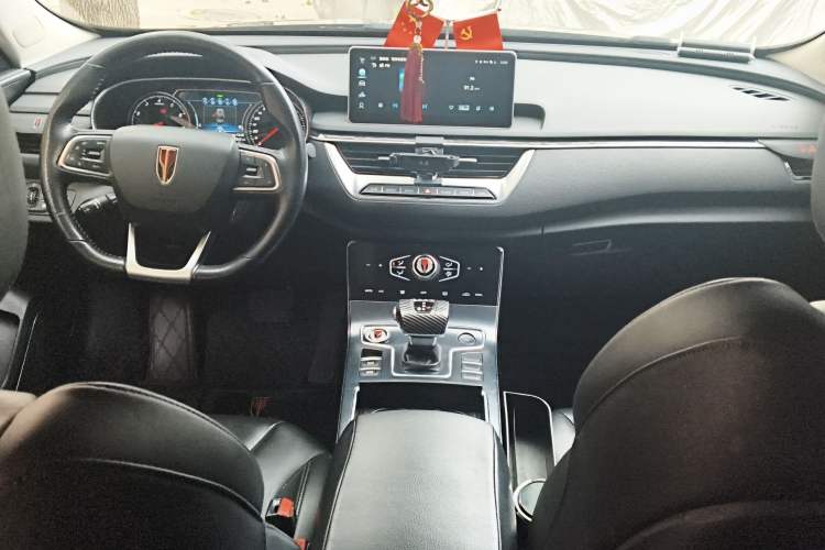 Used Hongqi H5 2022 Classic Model Facelift 1.8T Automatic Smart Connect Flagship Edition
