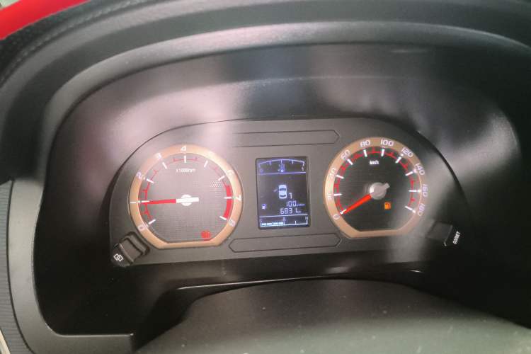 Used FORTHING Lingzhi 2025 M5 1.6L Long Wheelbase Comfort 7-Seater