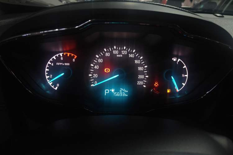 Used Ford Escort 2015 1.5L Automatic Fashion Model Instrument Cluster