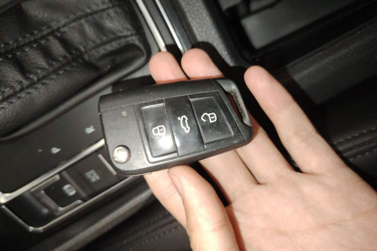 Used Volkswagen Golf Sportsvan 2016 230TSI Automatic Trend Edition