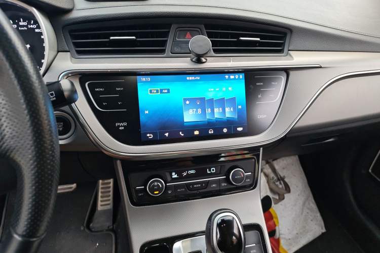 Used Geely Auto Emgrand GS 2018 Sport Edition 1.4T Automatic LingShang Model Audio And AC Panel