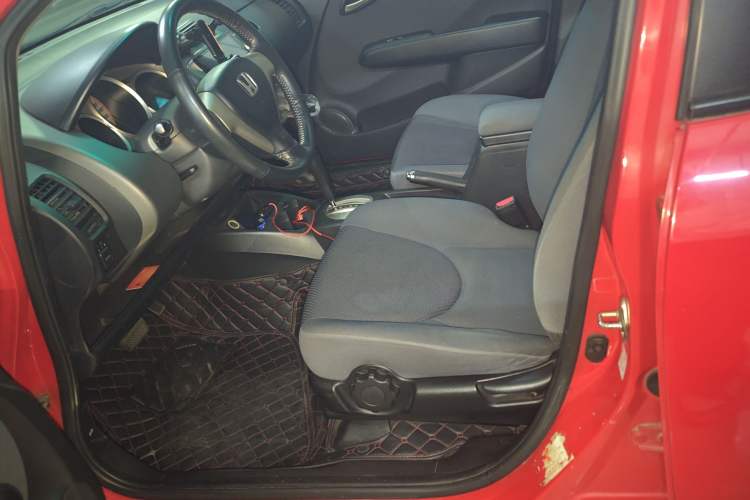 Used Honda Fit 2007 1.5L CVT Comfort Edition