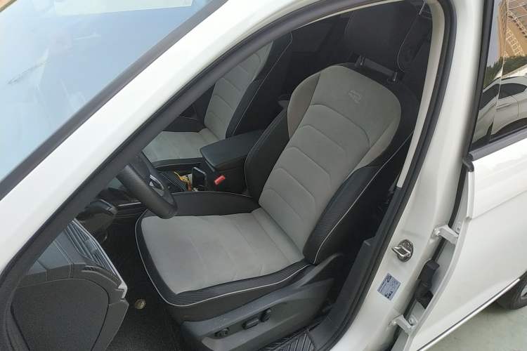 Used Volkswagen Tayron X 2023 330TSI Two-Wheel-Drive Prestige High-Energy Version