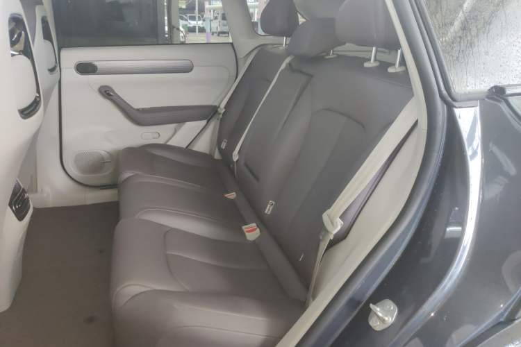 Used Leapmotor C11 2024 All-Electric 580 Luxury Edition Left Rear Seat