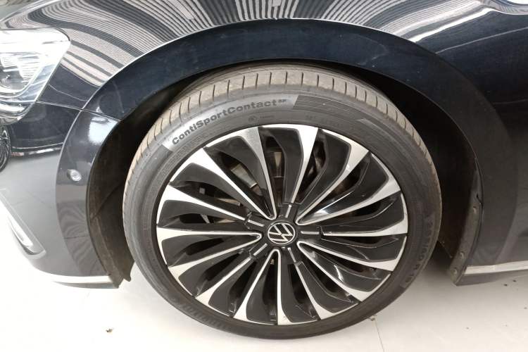 Used Volkswagen Phideon 2021 380TSI Prestige Edition
