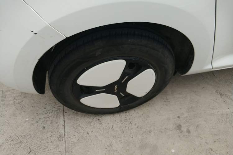 Used CHANGAN NEVO Lumin 2023 301km Honey Dew Edition Right Rear Wheel Hub