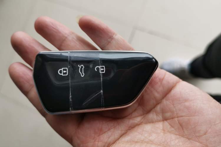 Used Volkswagen ID.UNYX 2024 Pro Long-Range Version Vehicle Key