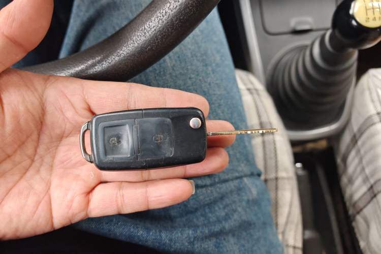 Used Suzuki Wagon R X5 2013 Revised Version 1.4L VVT Cruise Edition
