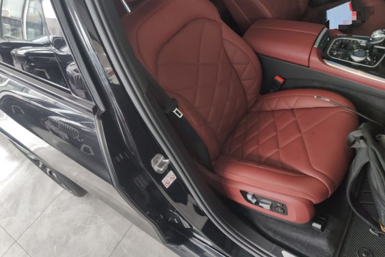 Used BMW X5 2022 xDrive 40Li Luxury Edition M Sport Package