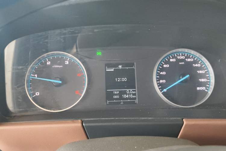 Used JAC Group Sunray 2023 2.5T 6-Series Logistics Version 2/3 Seats D25TCIF1
