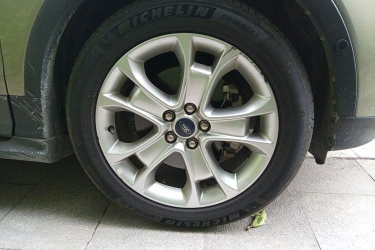 Used Ford Kuga 2013 2.0L GTDi Four-Wheel-Drive Sport Model