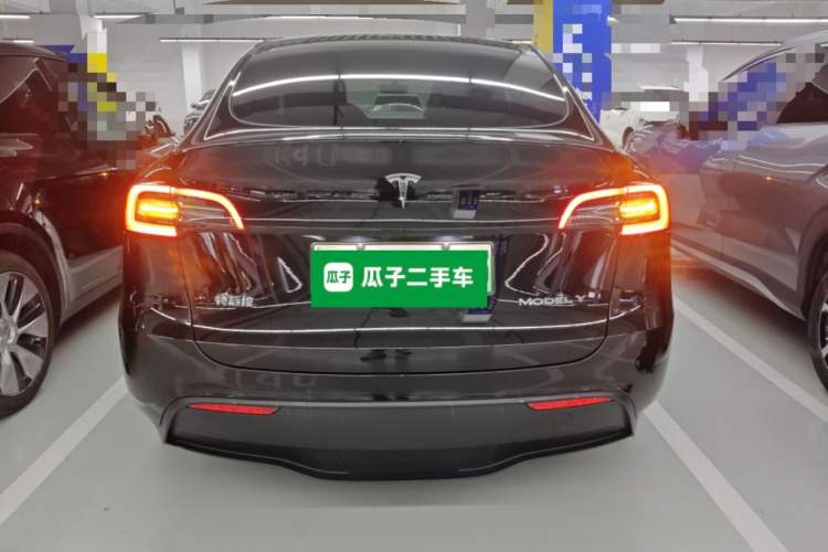 Used Tesla Model Y 2023 Rear-Wheel-Drive Version Rear