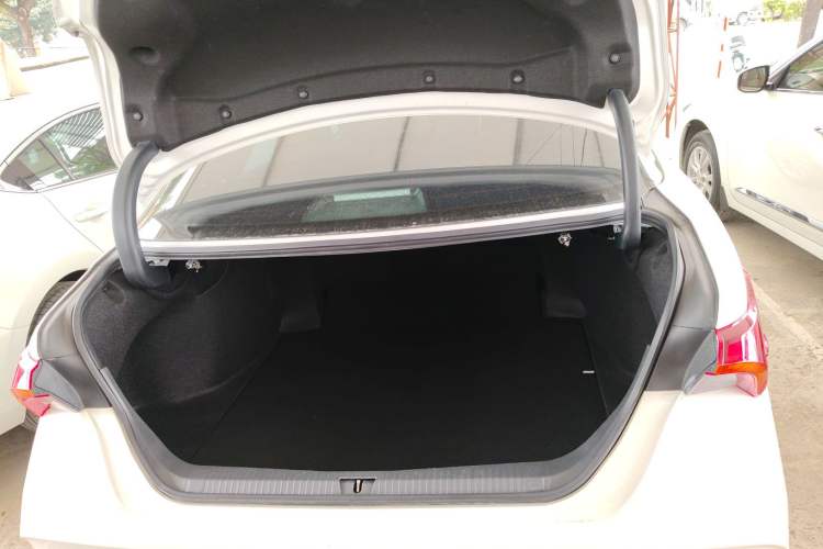 Used Toyota Avalon 2021 2.5L Luxury Edition