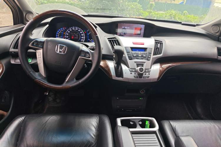Used Honda Odyssey 2013 2.4L Luxury Edition
