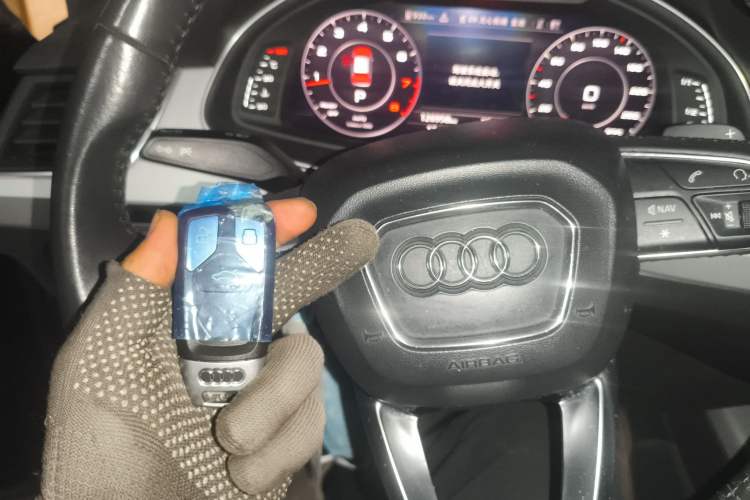 Used Audi Q7 2018 40 TFSI Comfort Model