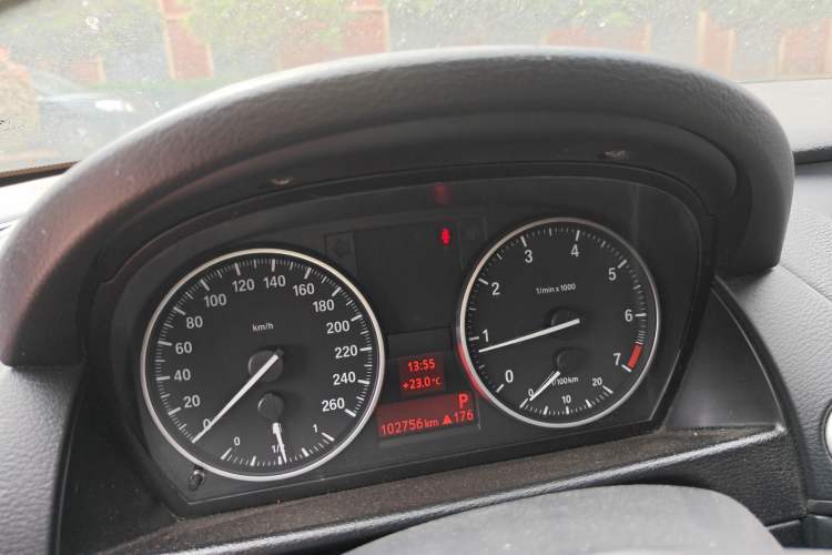 Used BMW X1 2012 sDrive18i Fashion Model Instrument Cluster