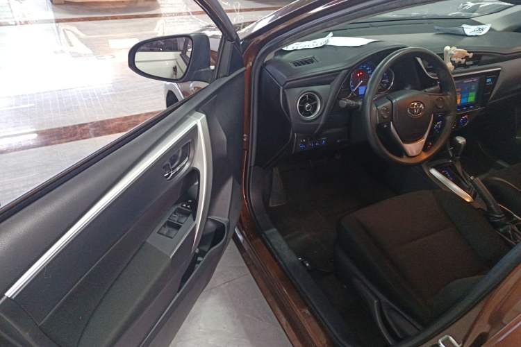 Used Toyota Levin 2017 Revised 185T CVT Elite Edition China V Standard
