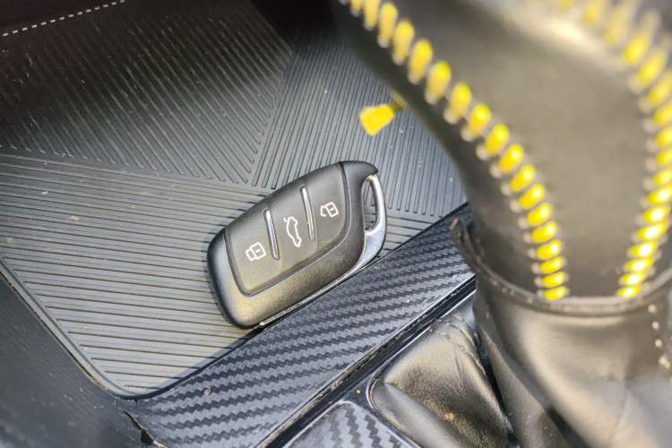 Used Roewe i5 2021 1.5L CVT Platinum Edition
