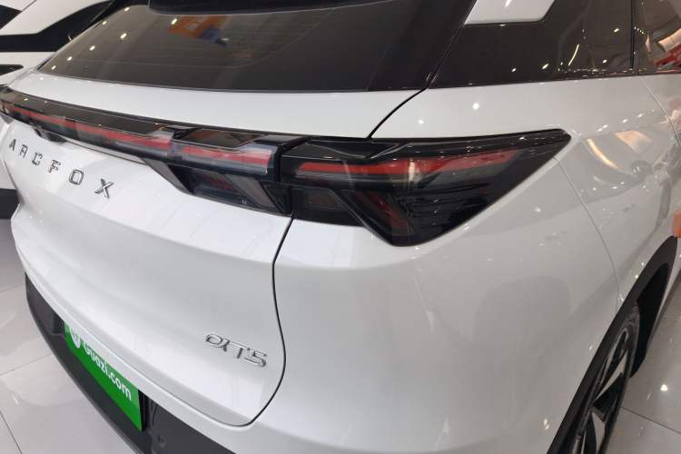 Used ARCFOX Alpha T5 2025 520 MAX
