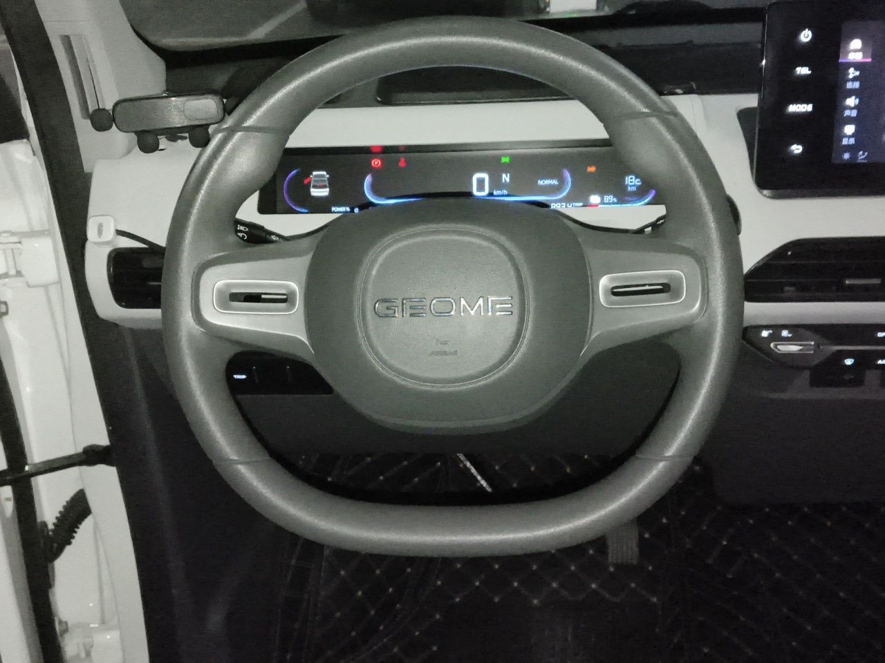 Geely Galaxy Panda 2024 Panda Mini 200km Endurance Bear — снимка 10