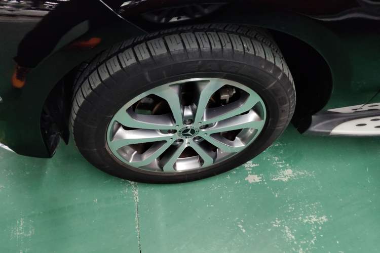 Used Mercedes-Benz GLE 2019 GLE 320 4MATIC Dynamic Edition Prestige Model
