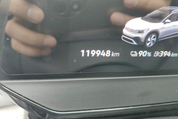 Used Volkswagen ID.6 CROZZ 2021 Long-Range PRO Edition Odometer Close Up