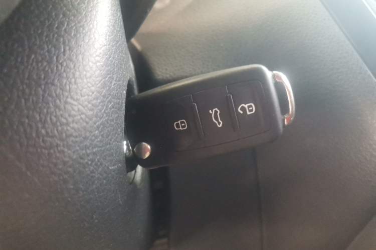 Used Volkswagen Polo 2018 1.5L Automatic Enjoyment Model
