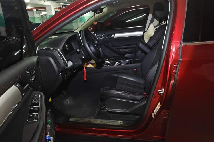 Used BYD Tang New Energy 2018 DM 2.0T All-Wheel Drive Smart Connectivity Enjoyment Model 5 Seats China V Emission Standard