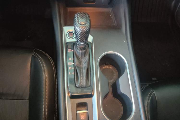 Used Nissan Teana 2020 2.0L XL Comfort Edition Gear Lever