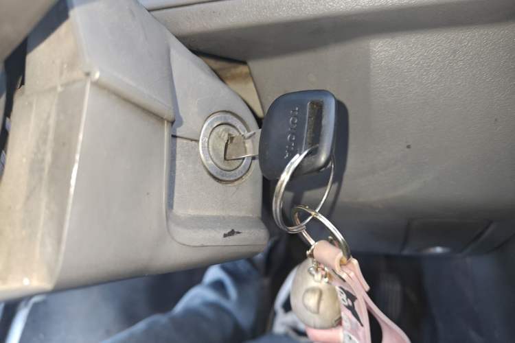 Used Iveco Daily 2014 2.5T-A35 NJ6484ACM47Z4
