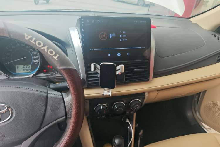 Used Toyota Vios 2016 1.5L Automatic ZhiZhen Xingyao Edition Audio And AC Panel