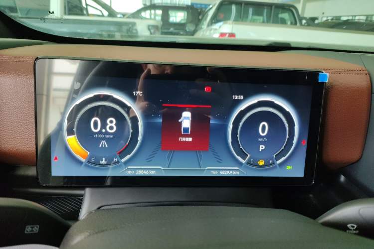 Used JMC DaDao 2023 Fly-Jiang 2.3T Diesel Automatic 4x4 Extreme Edition
