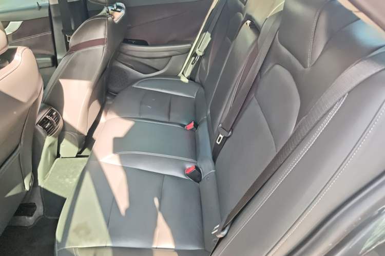 Used Chevrolet Malibu 2016 2.0L Automatic Luxury Edition Left Rear Seat