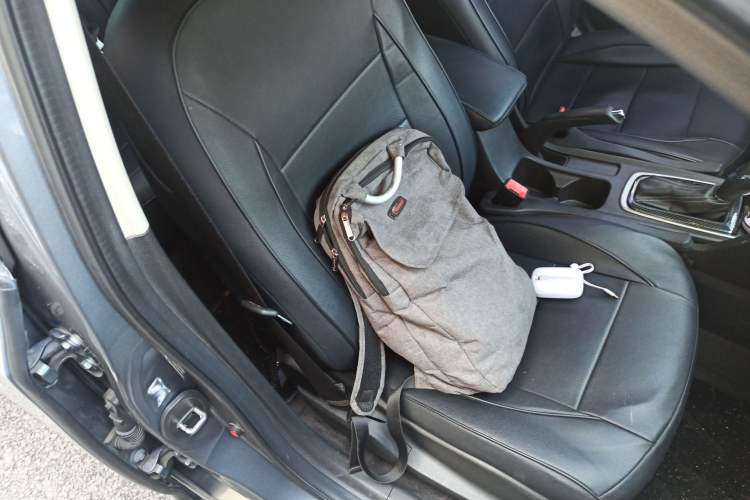 Used Chevrolet Monza 2021 320 Automatic Enjoyment Sunroof Edition