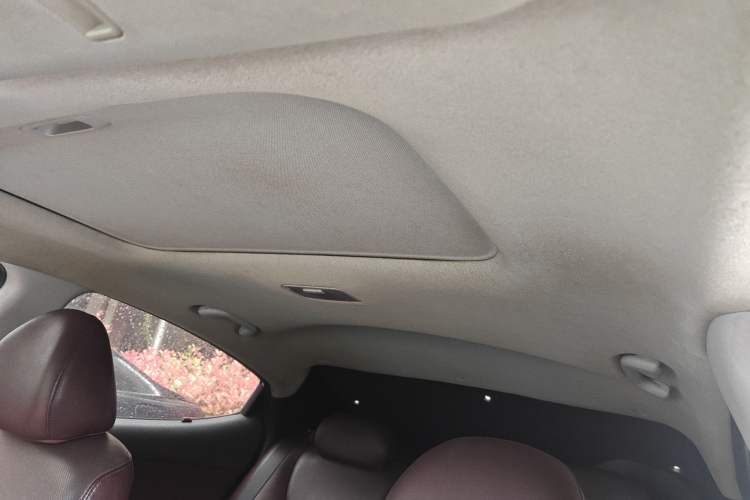 Used Hyundai Elantra (5th Generation / Langdong) 2015 1.6L Automatic Luxury Model
