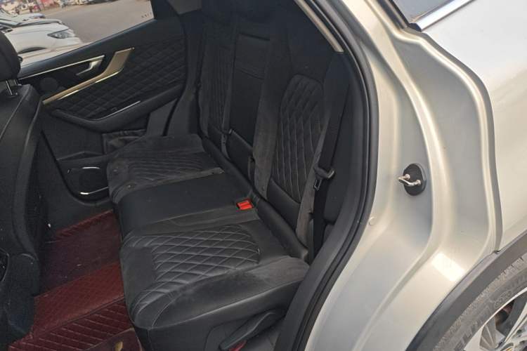 Used Hongqi HS5 2019 2.0T Smart Connect Flagship Edition
