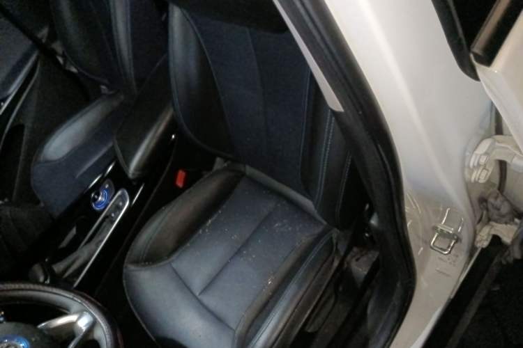 Used Buick Velite 6 2022 Plug-in Hybrid Connected Smart Edition Left Front Seat