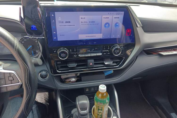 Used Toyota Highlander 2023 2.5L Smart Electric Hybrid Dual-Engine Four-Wheel Drive Prestige Version – 7 Seats
