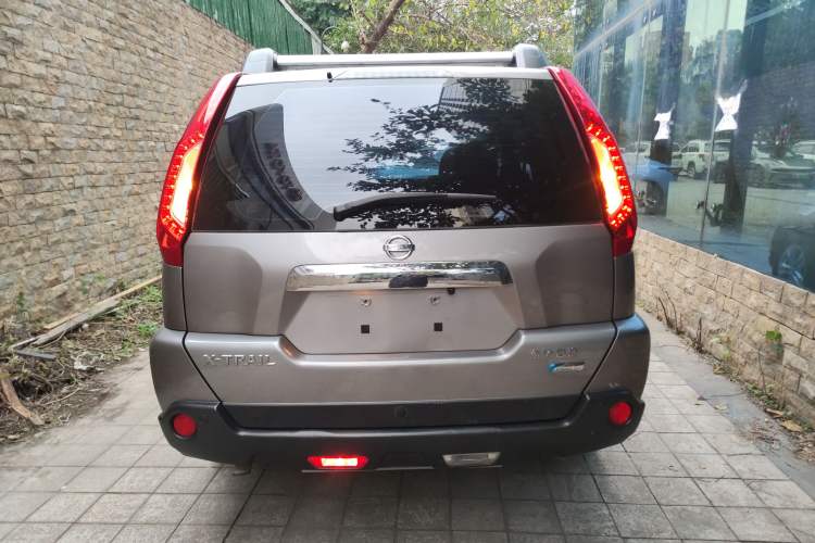 Used Nissan X-Trail 2012 2.5L CVT Luxury Edition 4WD