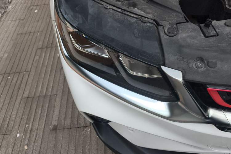 Used Geely Auto Coolray 2019 Sport Version 260T DCT Battle 48V Mild Hybrid China VI Standard
