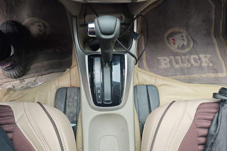 Used Honda City Classic 2008 1.5L Automatic Elite Edition Gear Lever
