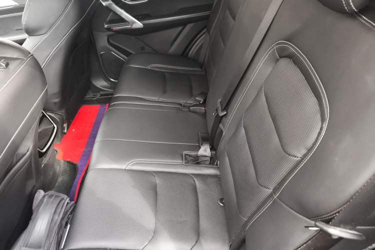 Used JETOUR X70 PLUS 2021 1.5T DCT Mountain 7-Seater